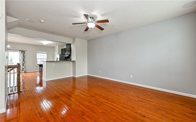 1958 Georgetown Dr, Franklin Park, PA 15143