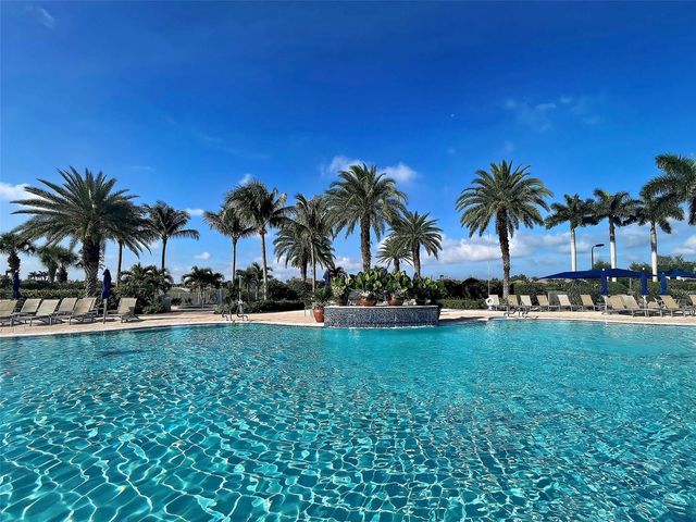 13920 CAMPOLEONE STREET, Venice, FL 34293