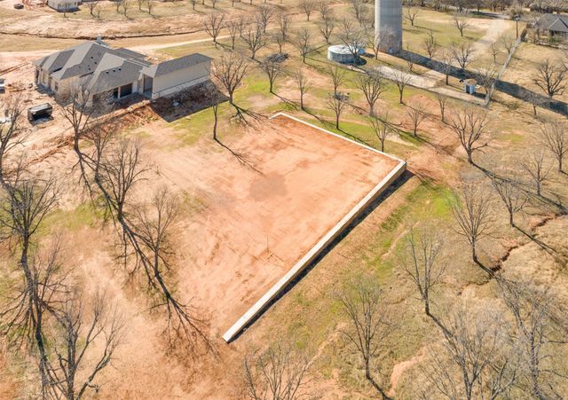 538 High Tower Lane, Granbury, TX 76049