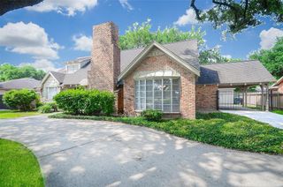5843 S Braeswood Boulevard, Houston, TX 77096