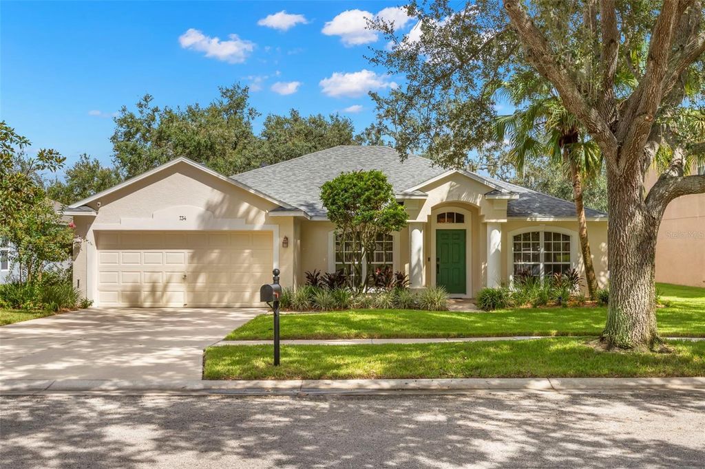 734 BERRY BRAMBLE DRIVE, Brandon, FL 33510