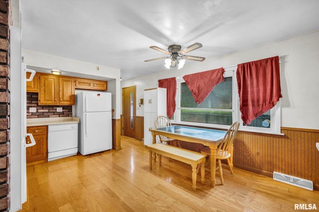 616 W HAWLIETTE Court, Peoria, IL 61614