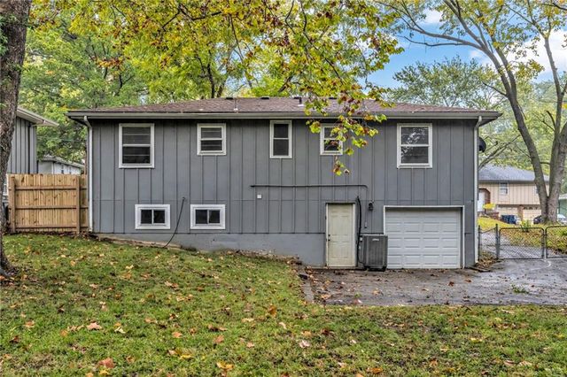 4718 N Drury Avenue, Kansas City, MO 64117