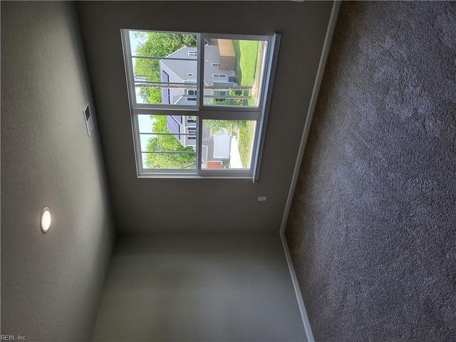 2326 Kennon AVE, Norfolk, VA 23513