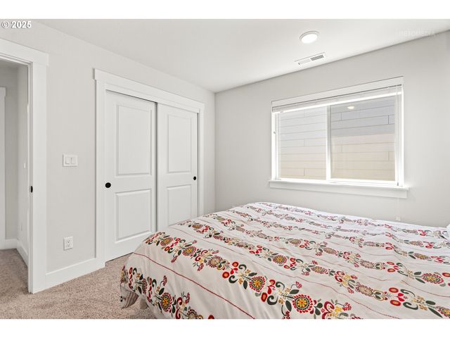 18331 Sw SUGARLOAF Ln, Beaverton, OR 97007