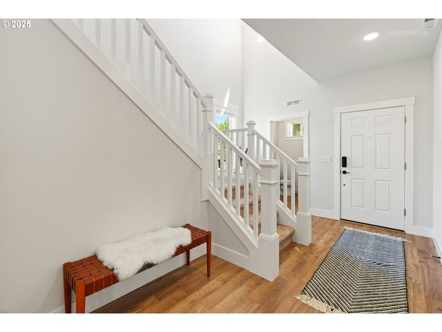 18331 Sw SUGARLOAF Ln, Beaverton, OR 97007