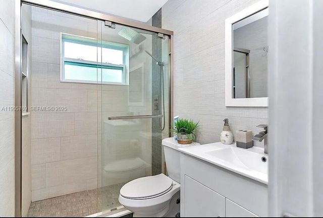 4521 NE 15th Terrace, Oakland Park, FL 33334