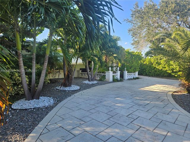 4521 NE 15th Terrace, Oakland Park, FL 33334