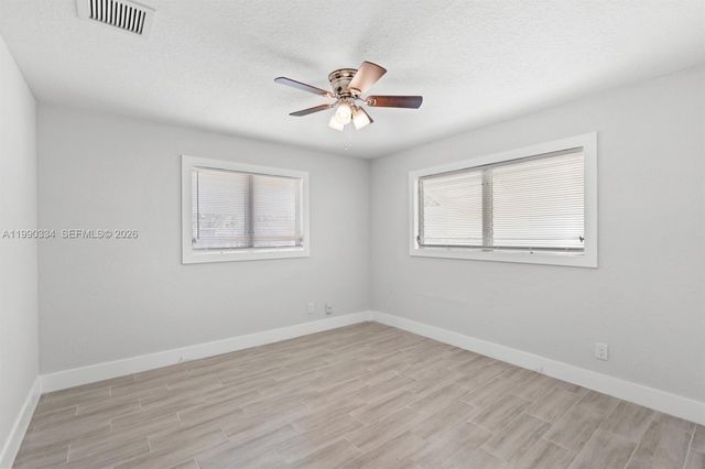 812 32nd St, West Palm Beach, FL 33407