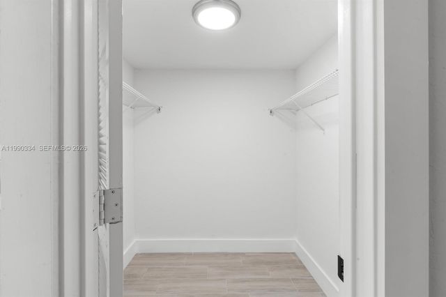 812 32nd St, West Palm Beach, FL 33407