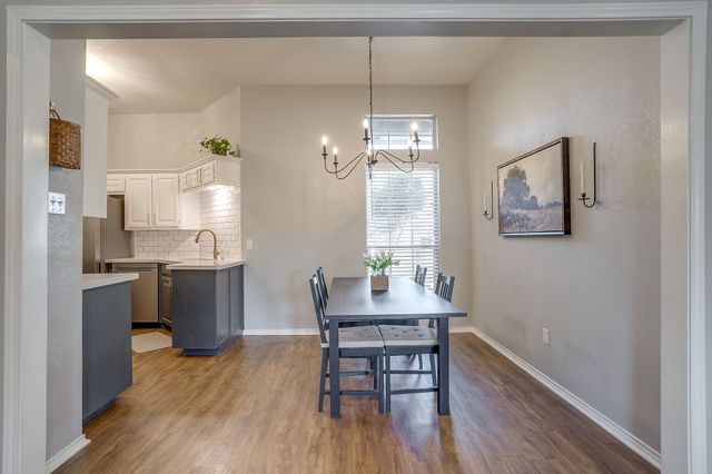 841 Park Meadow Lane, Burleson, TX 76028