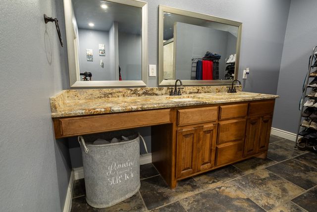 6438 N Stockton Ave, Odessa, TX 79764