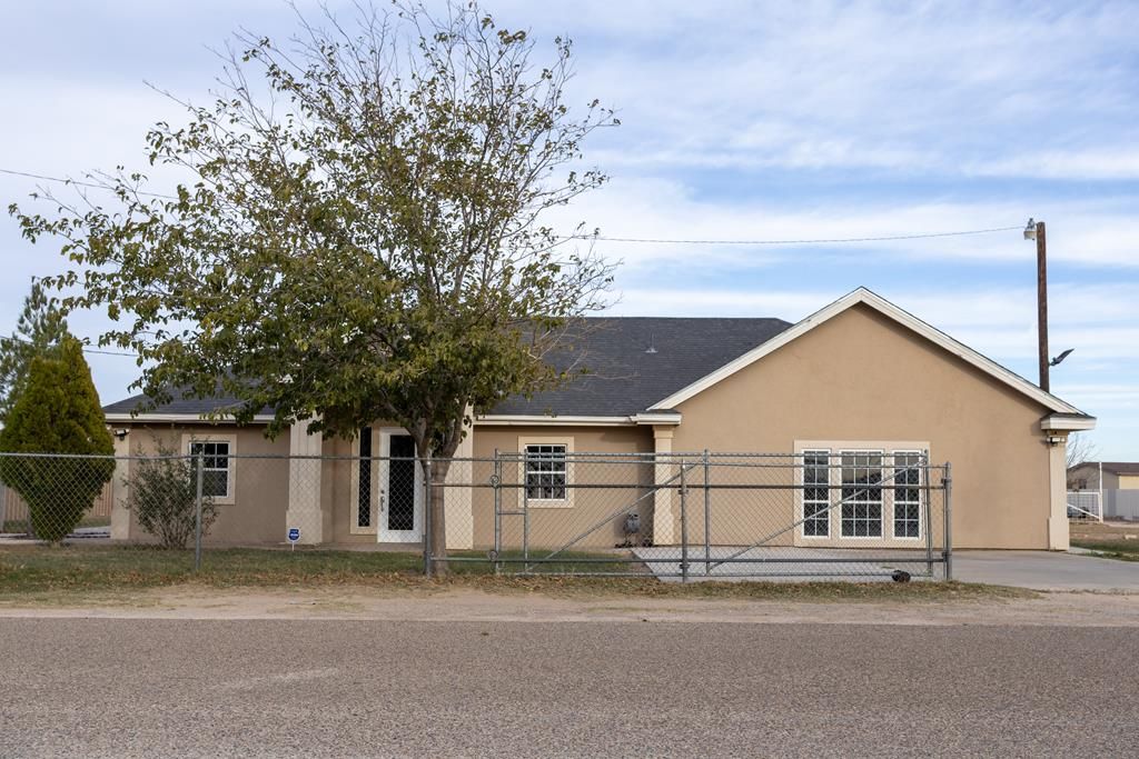 6438 N Stockton Ave, Odessa, TX 79764