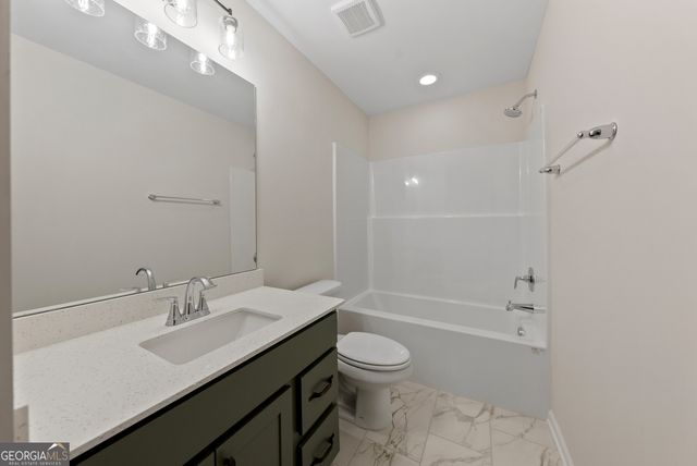 575 Bohannon Road 8, Grantville, GA 30220