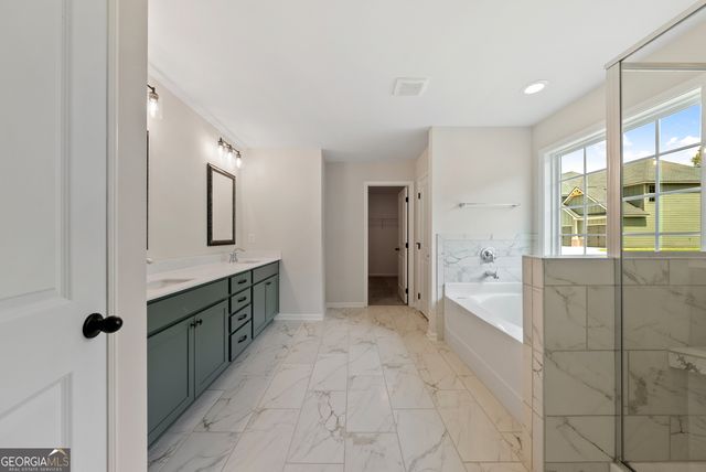 575 Bohannon Road 8, Grantville, GA 30220