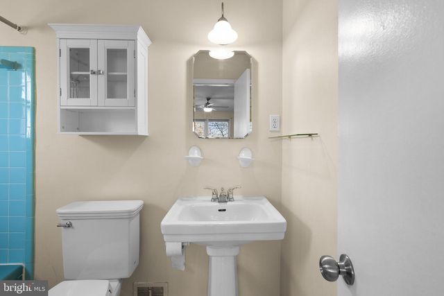 3638 ALTON PL NW, Washington, DC 20008