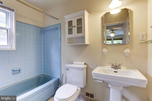 3638 ALTON PL NW, Washington, DC 20008
