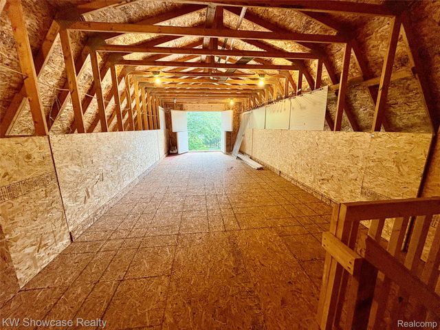 7125 Ridgewood Road, Springfield Charter Township, MI 48346