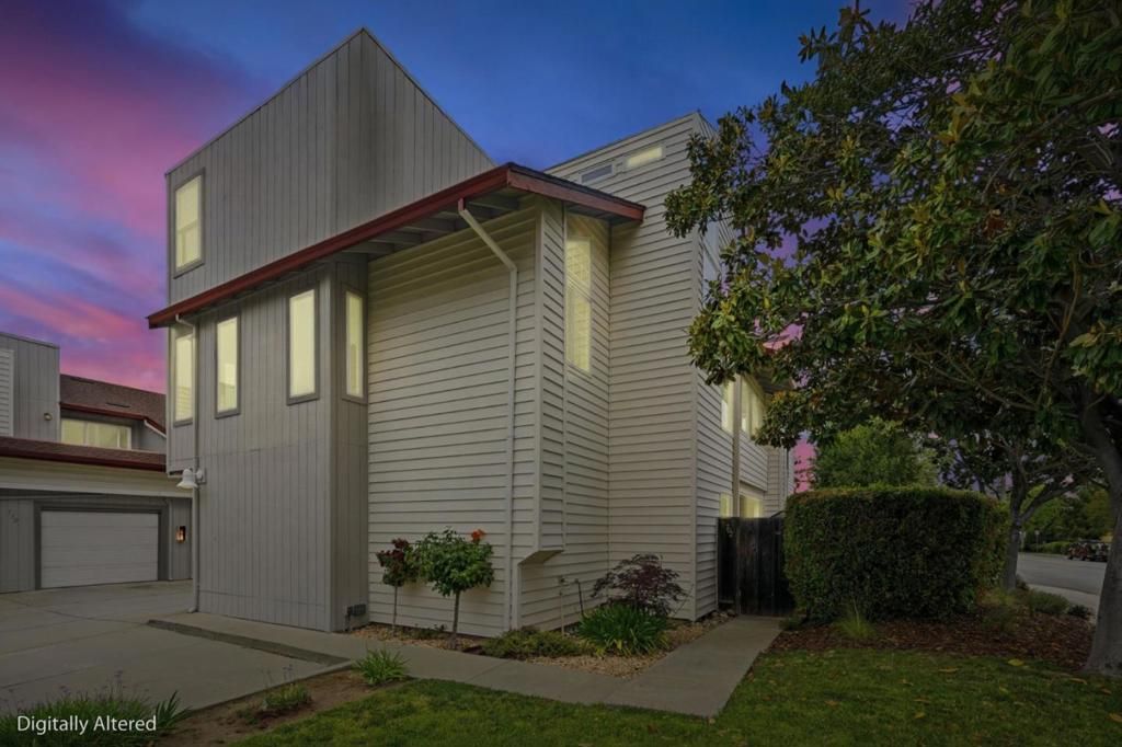 Image 1 of property listing at 702 Winstead Court, Sunnyvale, CA 94087