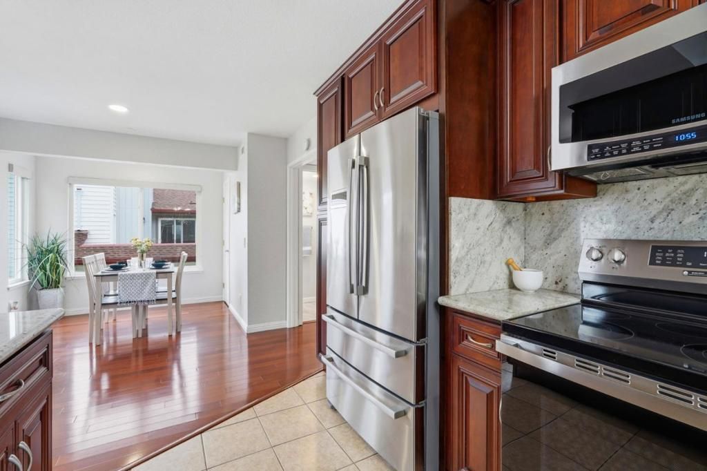 Image 14 of property listing at 702 Winstead Court, Sunnyvale, CA 94087