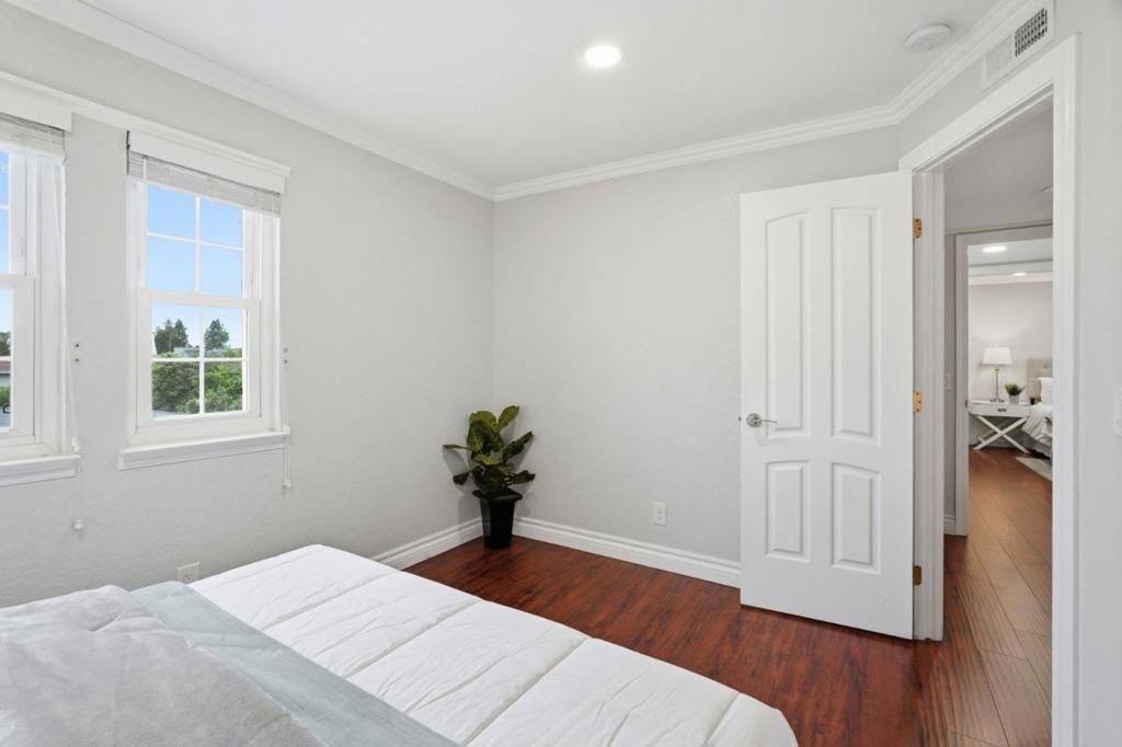 Image 23 of property listing at 702 Winstead Court, Sunnyvale, CA 94087
