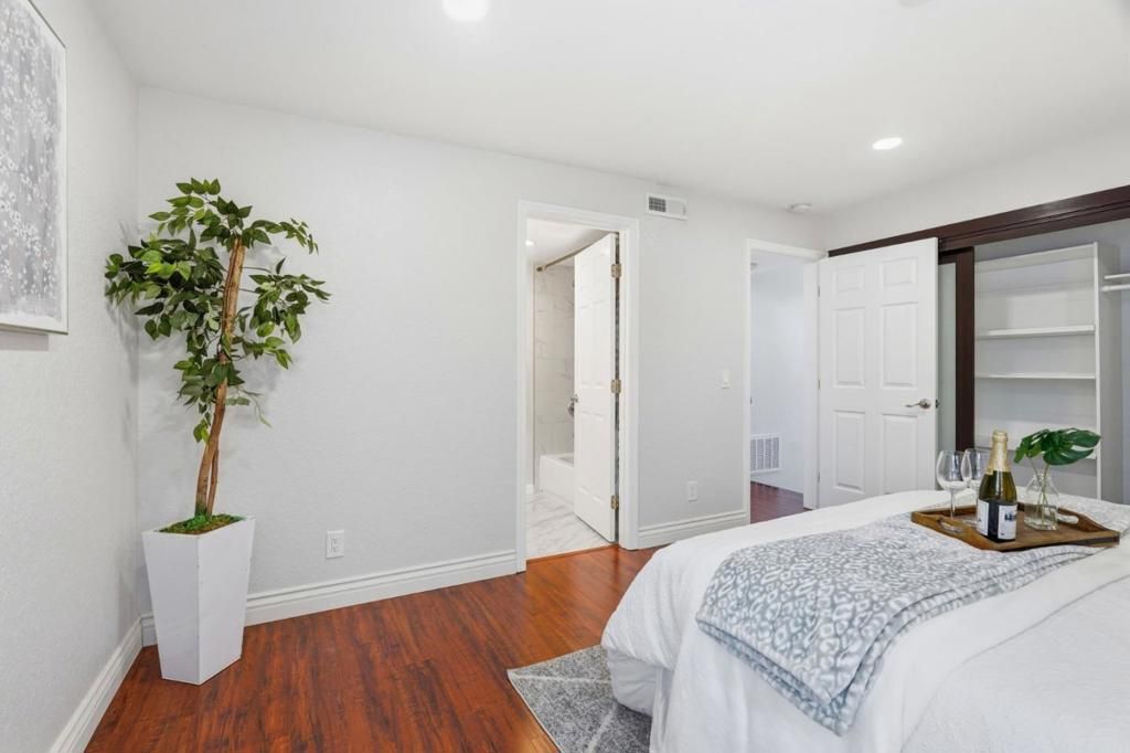 Image 30 of property listing at 702 Winstead Court, Sunnyvale, CA 94087