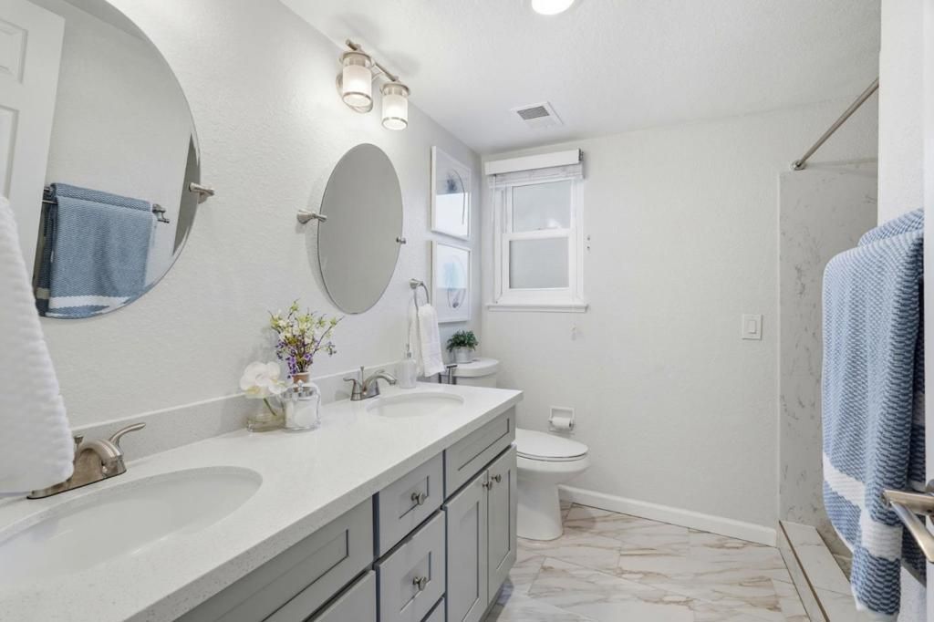Image 33 of property listing at 702 Winstead Court, Sunnyvale, CA 94087