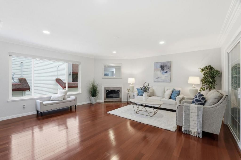 Image 8 of property listing at 702 Winstead Court, Sunnyvale, CA 94087