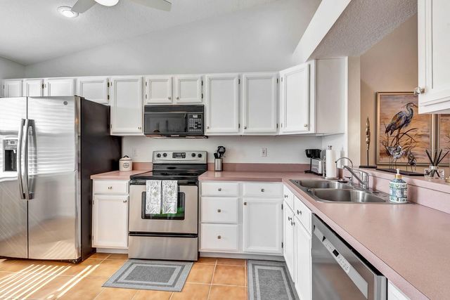 2901 64TH STREET W 101, Bradenton, FL 34209