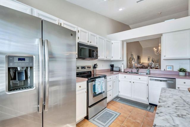 2901 64TH STREET W 101, Bradenton, FL 34209