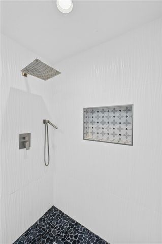 8303 Los Ranchos DR, Austin, TX 78749