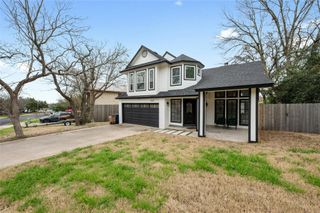 8303 Los Ranchos DR, Austin, TX 78749