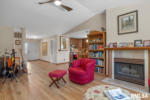 4124 Camomile Lane, Springfield, IL 62711
