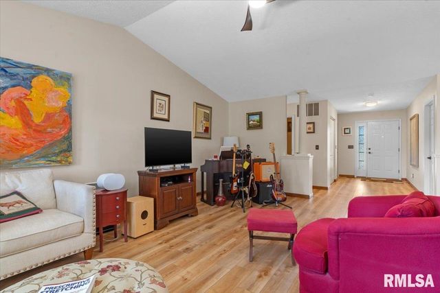 4124 Camomile Lane, Springfield, IL 62711