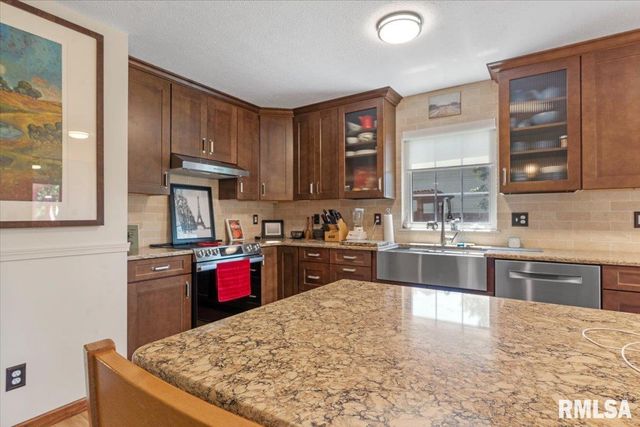 4124 Camomile Lane, Springfield, IL 62711