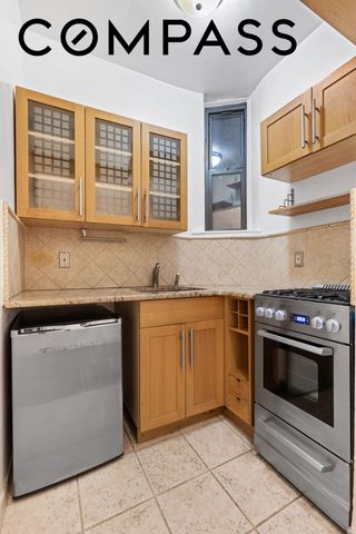 529 E 88th St Apt 1B, New York City, NY 10128