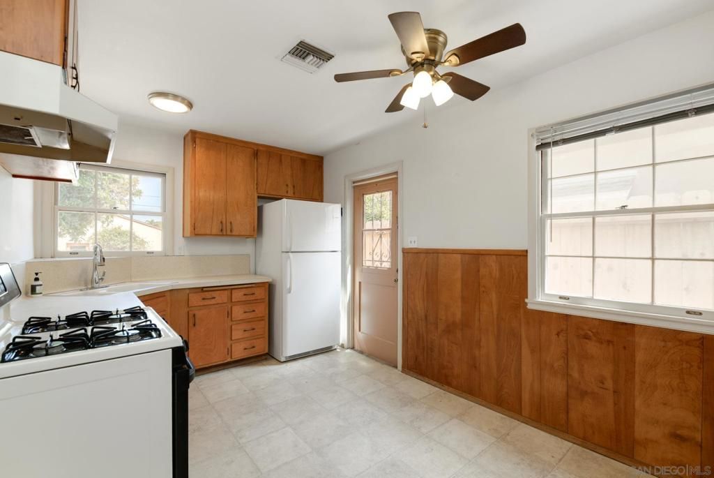242 G, Coronado, CA 92118 — photo 5