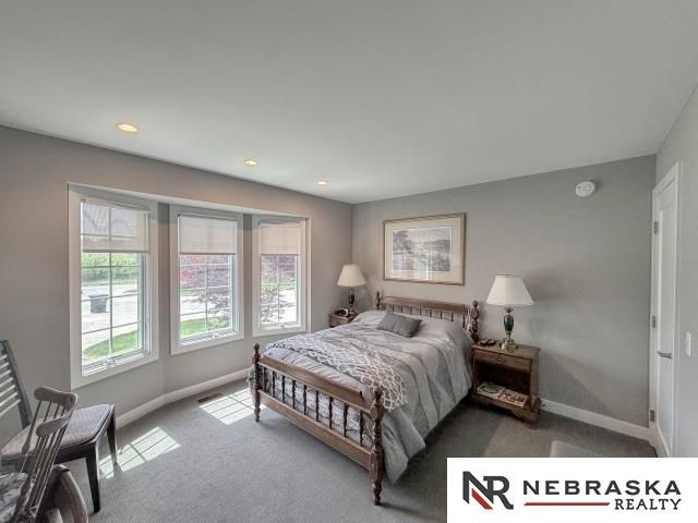 1911 Glen Cove, Council Bluffs, IA 51503