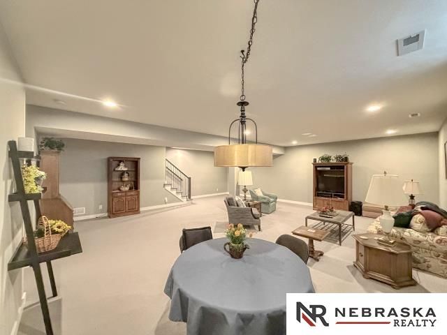 1911 Glen Cove, Council Bluffs, IA 51503