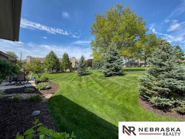 1911 Glen Cove, Council Bluffs, IA 51503