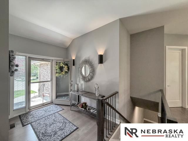 1911 Glen Cove, Council Bluffs, IA 51503