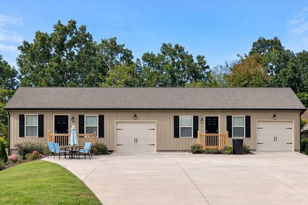 1395 Golf Drive SW 1395 & 1397, Cleveland, TN 37311