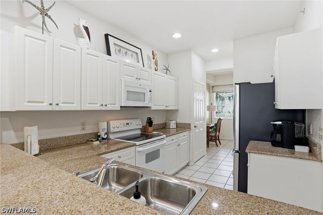 7920 Mahogany Run LN 1015, Naples, FL 34113