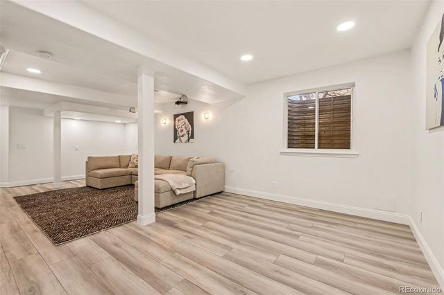 6282 S Iola Court, Englewood, CO 80111