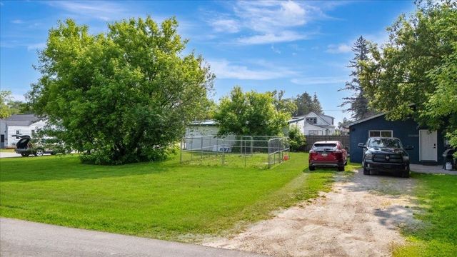 100 & 102 S Bullock Street, Whittemore, MI 48770