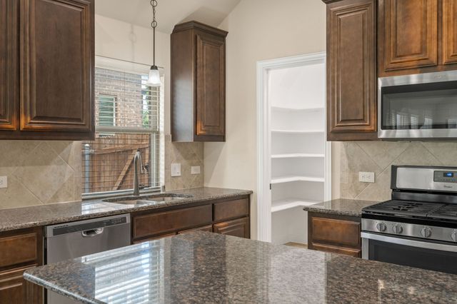 1610 Cherry Hill Drive, Anna, TX 75409