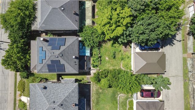 2243 S Braddock Ave, Swissvale, PA 15218