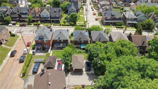2243 S Braddock Ave, Swissvale, PA 15218