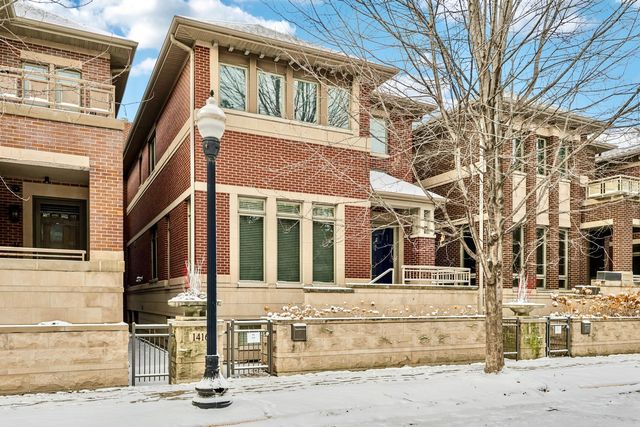 1416 S EMERALD Avenue, Chicago, IL 60607