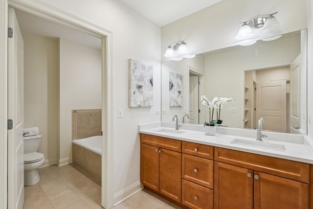 1416 S EMERALD Avenue, Chicago, IL 60607